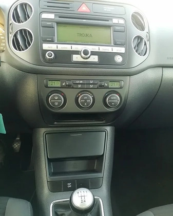 Volkswagen Golf cena 16900 przebieg: 272669, rok produkcji 2008 z Bolesławiec małe 56